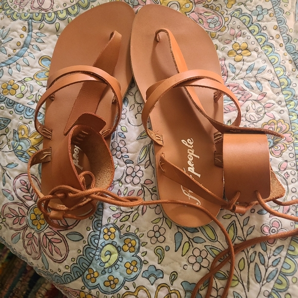 Frew people vacation day wrap sandal - Picture 10 of 11